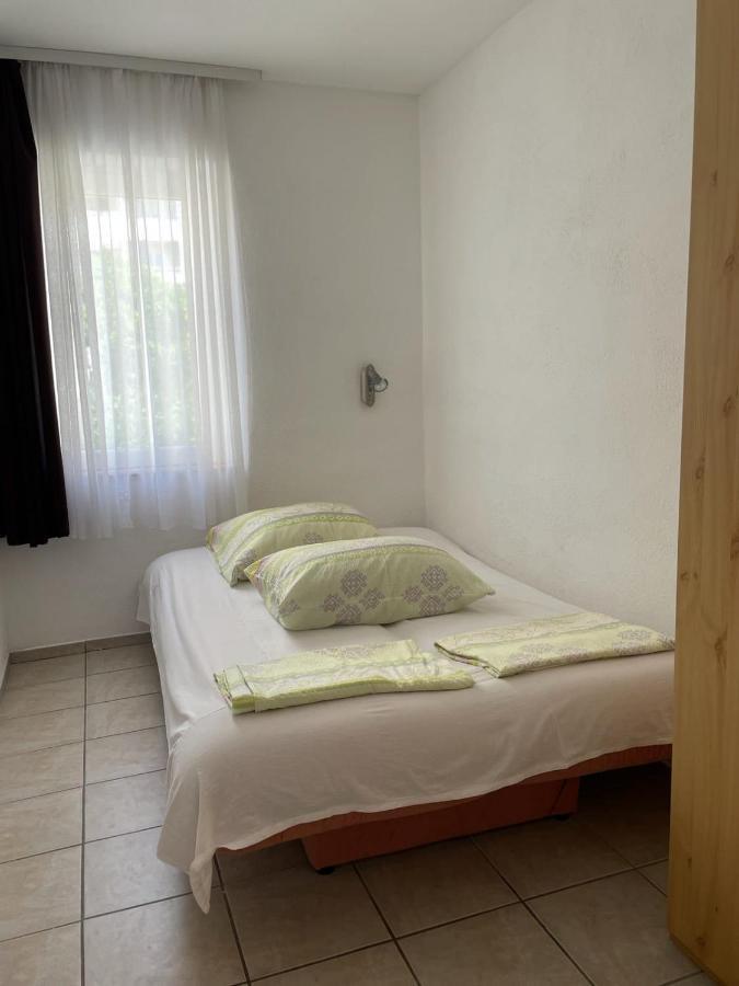 Apartments Papic Трогір Екстер'єр фото