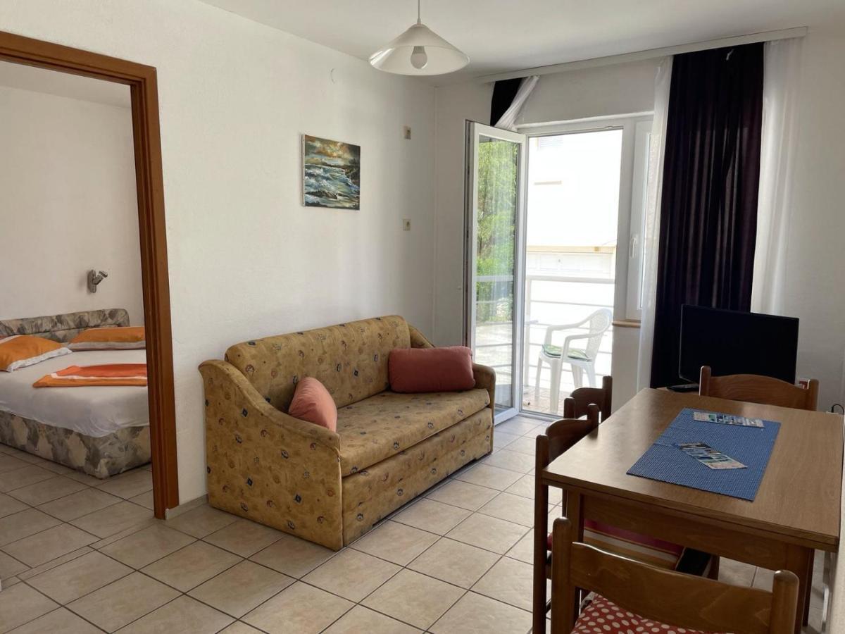 Apartments Papic Трогір Екстер'єр фото