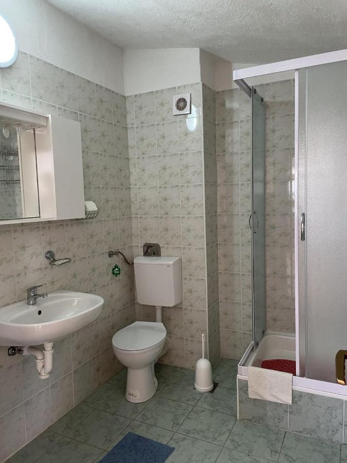 Apartments Papic Трогір Екстер'єр фото